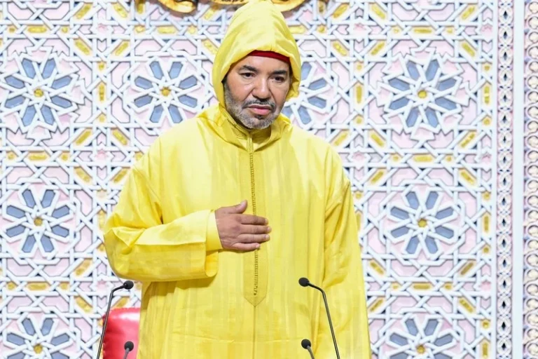 الملك يقرر جعل 31 أكتوبر من كل سنة عيدا وطنيا