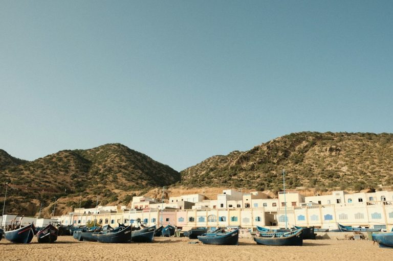 صورة توضيحية للسياحة والشواطئ في المغرب
